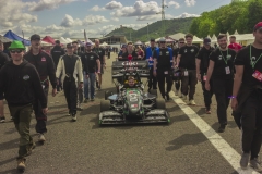 Studenci z bolidem na zawodach Formula Czech Republic 2025