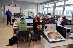 19.02.2024 Wizyta uczniów na Wydziale Mechaniczny PB, fot. Paweł Nowik WMPB