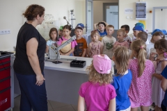 Dzieci z PS nr 2 z Białegostoku na Wydziale Mechanicznym, fot. Paweł Nowik WMPB