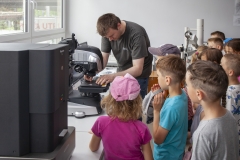 Dzieci z PS nr 2 z Białegostoku na Wydziale Mechanicznym, fot. Paweł Nowik WMPB