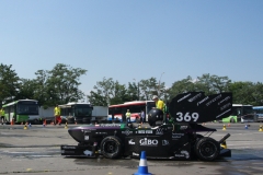 Bolid CMS-08 oraz studenci na zawodach FS Romania