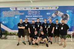 Roboty podczas zawodów w Bangkoku