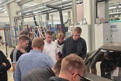Studenci na wizycie studyjnej w  Instytucie  Konstrukcji Lekkich i Technologii Tworzyw Sztucznych (ILK) Politechniki Drezdeńskiej 