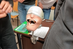 Wizyta studyjna studentów inżynierii biomedycznej w Klinice Chirurgii Szczękowej UMB