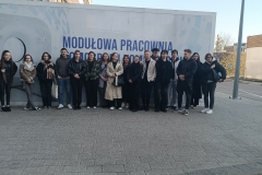 19.03.2025-Wizyta-studyjna-studentow-inzynierii-biomedycznej-w-Klinice-Chirurgii-Szczekowo-Twarzowej-i-Plastycznej-USK-7